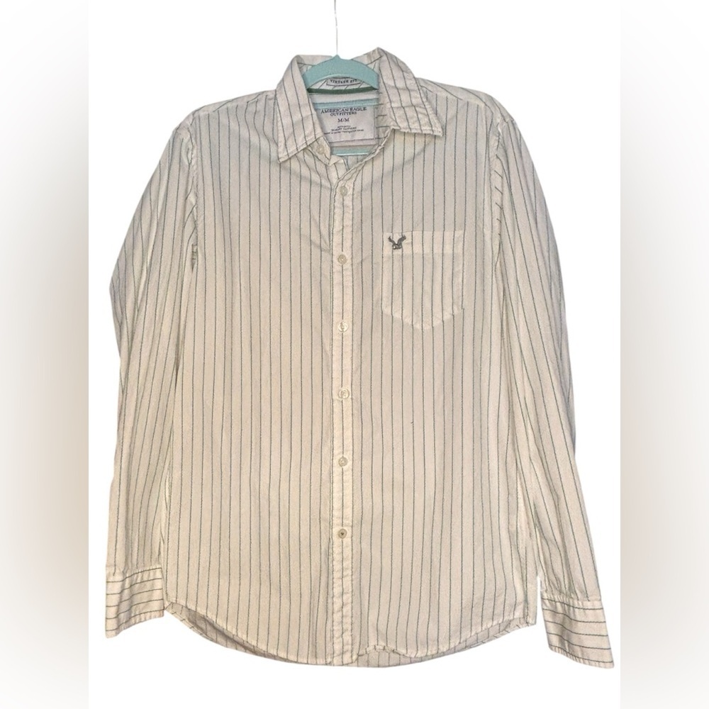 American Eagle Outfitters Men's White with Green Pinstripes Button Down Shirt